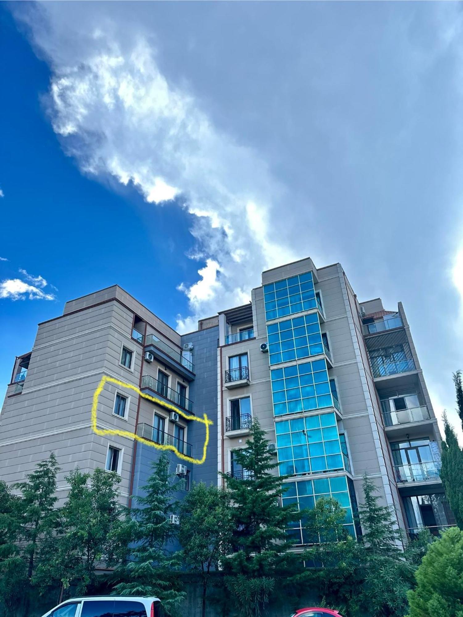Downtown Apartment Кутаиси Экстерьер фото
